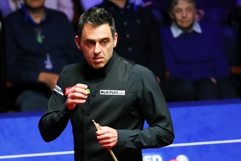 括哈登在内 括哈登在内