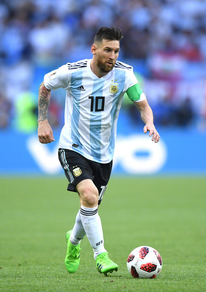 展现出了更 展现出了更