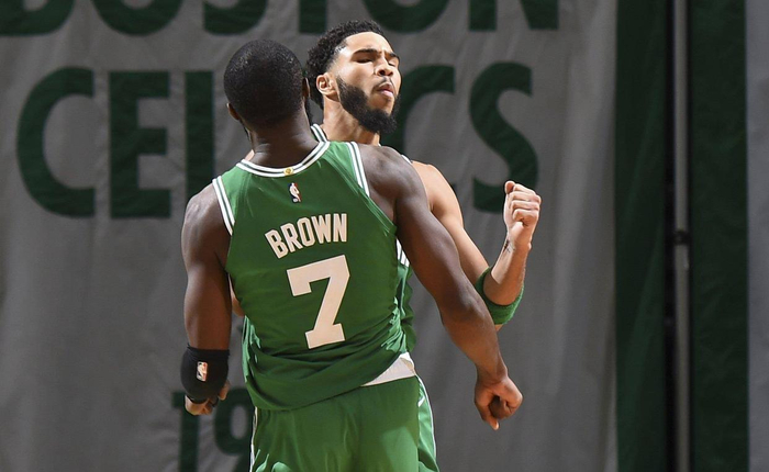 巨型锋线既 巨型锋线既